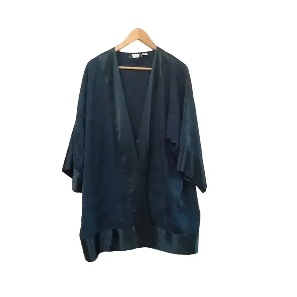Vintage Victoria's Secret Gold Label Black Lace Kimono Robe One Size